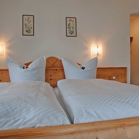 Gästehaus Höpfl - Wintermärchen in ruhiger und sonniger Lage am Fusse des Wallbergs, © GERLIND SCHIELE PHOTOGRAPHY TEGERNSEE