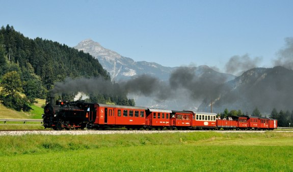 Zillertaler-Dampfzug-Fuegen-FotoDenoth, &copy; Zillertal Bahn (Denoth)