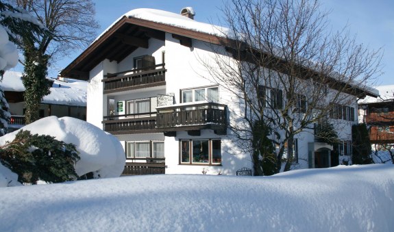 Winter bei Familie Heim, © im-web.de/ Tourist-Information Bad Wiessee