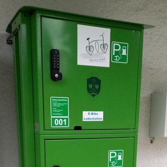 e-bike-ladestation-seeglas_2_1, &copy; Der Tegernsee