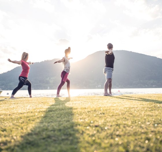 Yoga Frühling, © Der Tegernsee (Hansi Heckmair) Yoga Frühling, © Der Tegernsee (Hansi Heckmair)