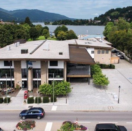 Seeforum Rottach-Egern aus der Vogelperspektive Seeforum Rottach-Egern aus der Vogelperspektive