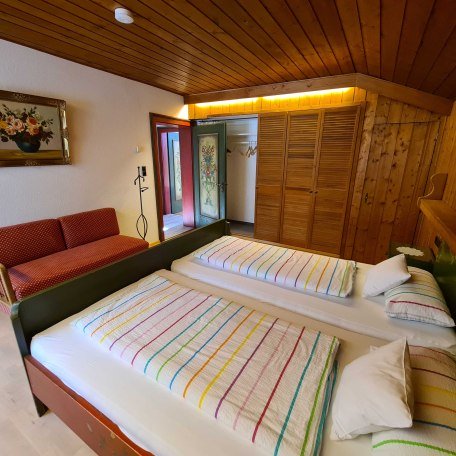 gr. Schlafzimmer, © im-web.de/ Tourist-Information Bad Wiessee