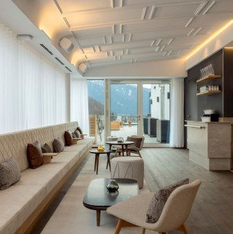 39_ak_mucat_ni-bar-mountainside, © Caro & Selig, Tegernsee, Autograph Collection