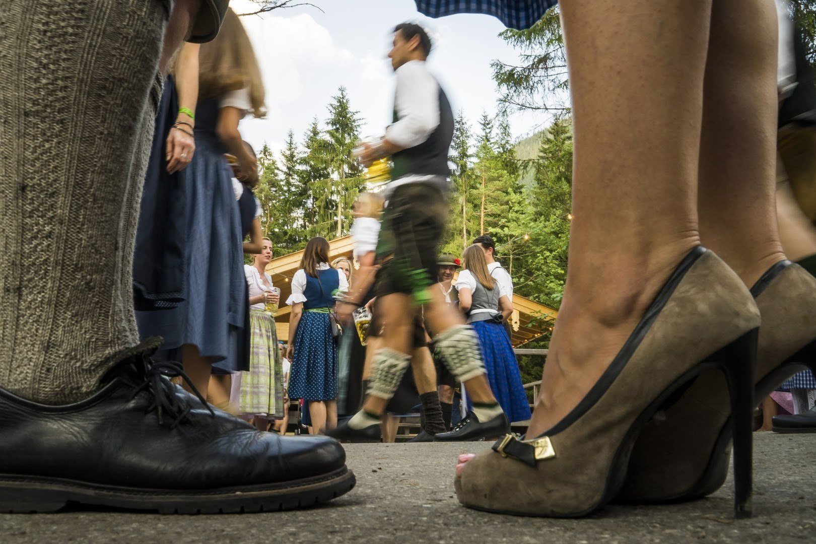 Besonderer Blickwinkel auf das Waldfest, © Der Tegernsee, Dietmar Denger Besonderer Blickwinkel auf das Waldfest, © Der Tegernsee, Dietmar Denger