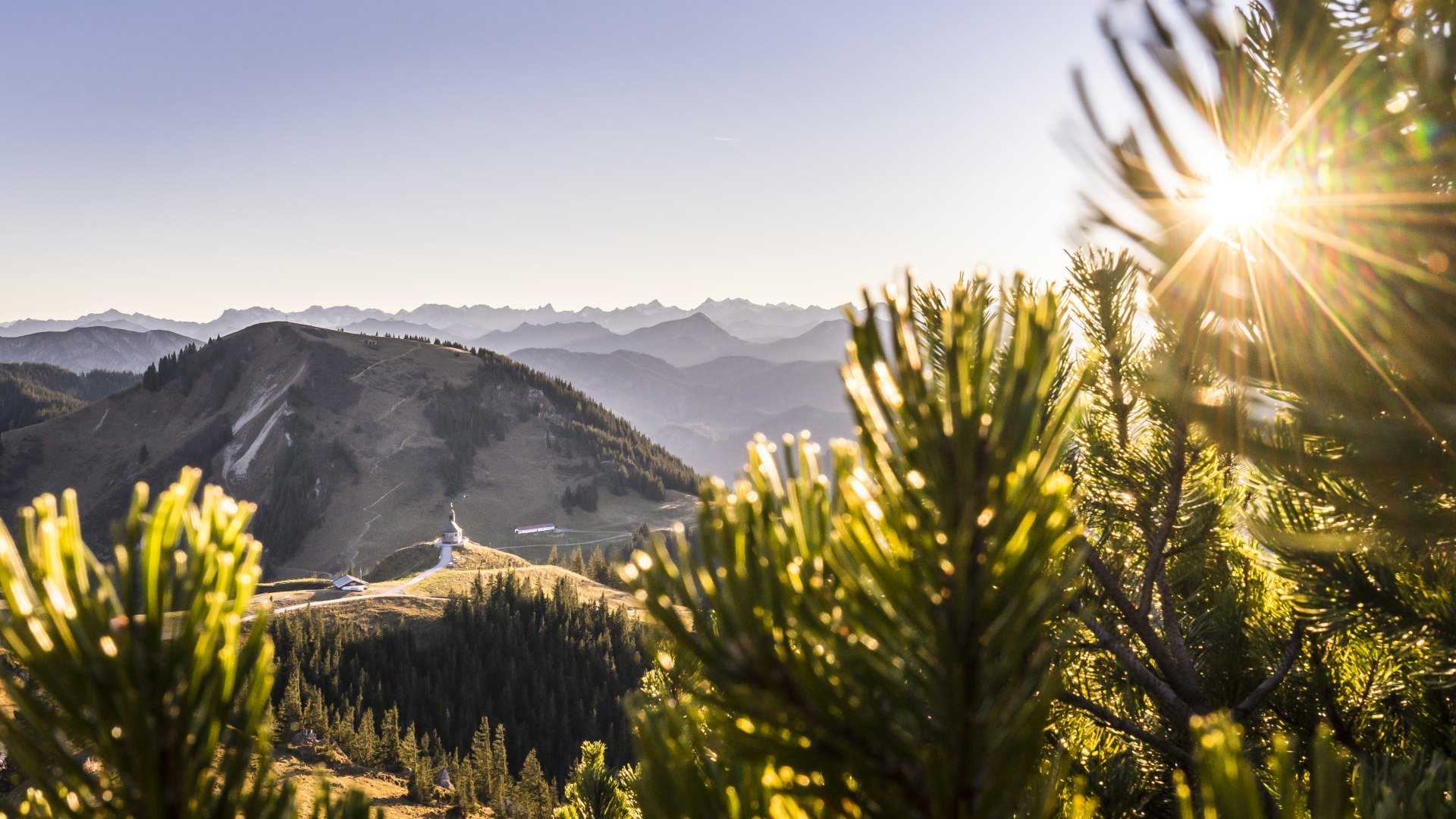 Alpenüberquerung Blick Tegernsee, © Dietmar Denger