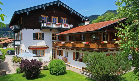 Gästehaus mit Garten, © im-web.de/ Tourist Information Tegernsee