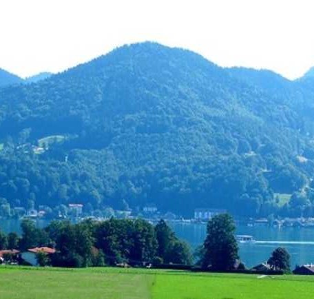 https://d1pgrp37iul3tg.cloudfront.net/objekt_pics/obj_full_32141_015.jpg, © im-web.de/ Tourist-Information Bad Wiessee