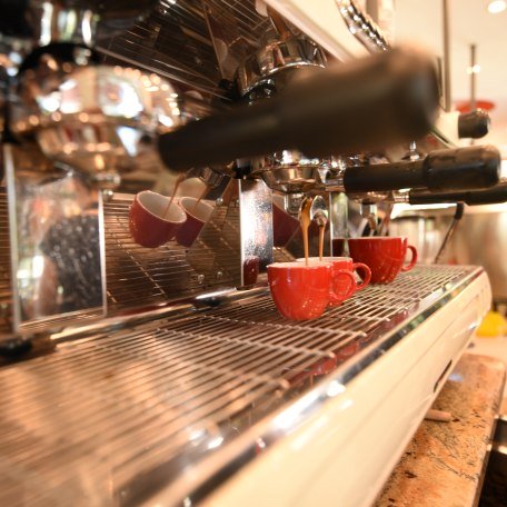 eiscafe_sanmarco_bw_3 eiscafe_sanmarco_bw_3