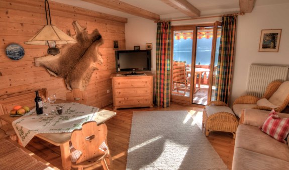 Wohnzimmer, © im-web.de/ Tourist Information Tegernsee