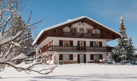 Gästehaus Höpfl - Wintermärchen in ruhiger und sonniger Lage am Fusse des Wallbergs, © GERLIND SCHIELE PHOTOGRAPHY TEGERNSEE