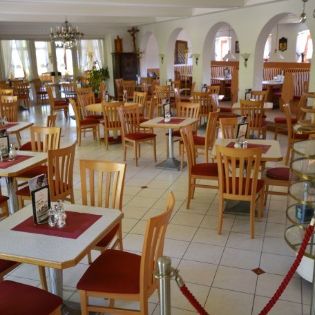 koenigslindesaal_bw_1 koenigslindesaal_bw_1