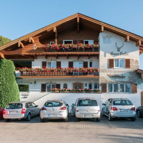 Hotel garni Haus Kiefer in Bad Wiessee am Tegernsee, © GERLIND SCHIELE PHOTOGRAPHY TEGERNSEE