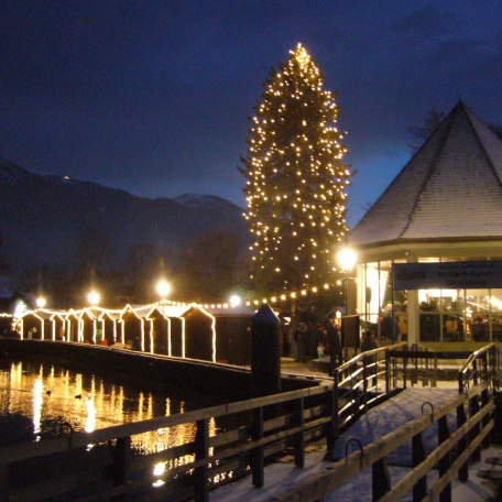 Adventsmarkt am Tegernsee, © im-web.de/ Tourist-Information Bad Wiessee
