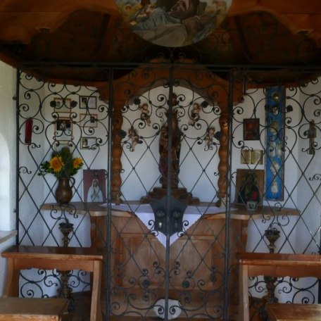 neureuth-kapelle_innen, &copy; &copy;Neureuth.com