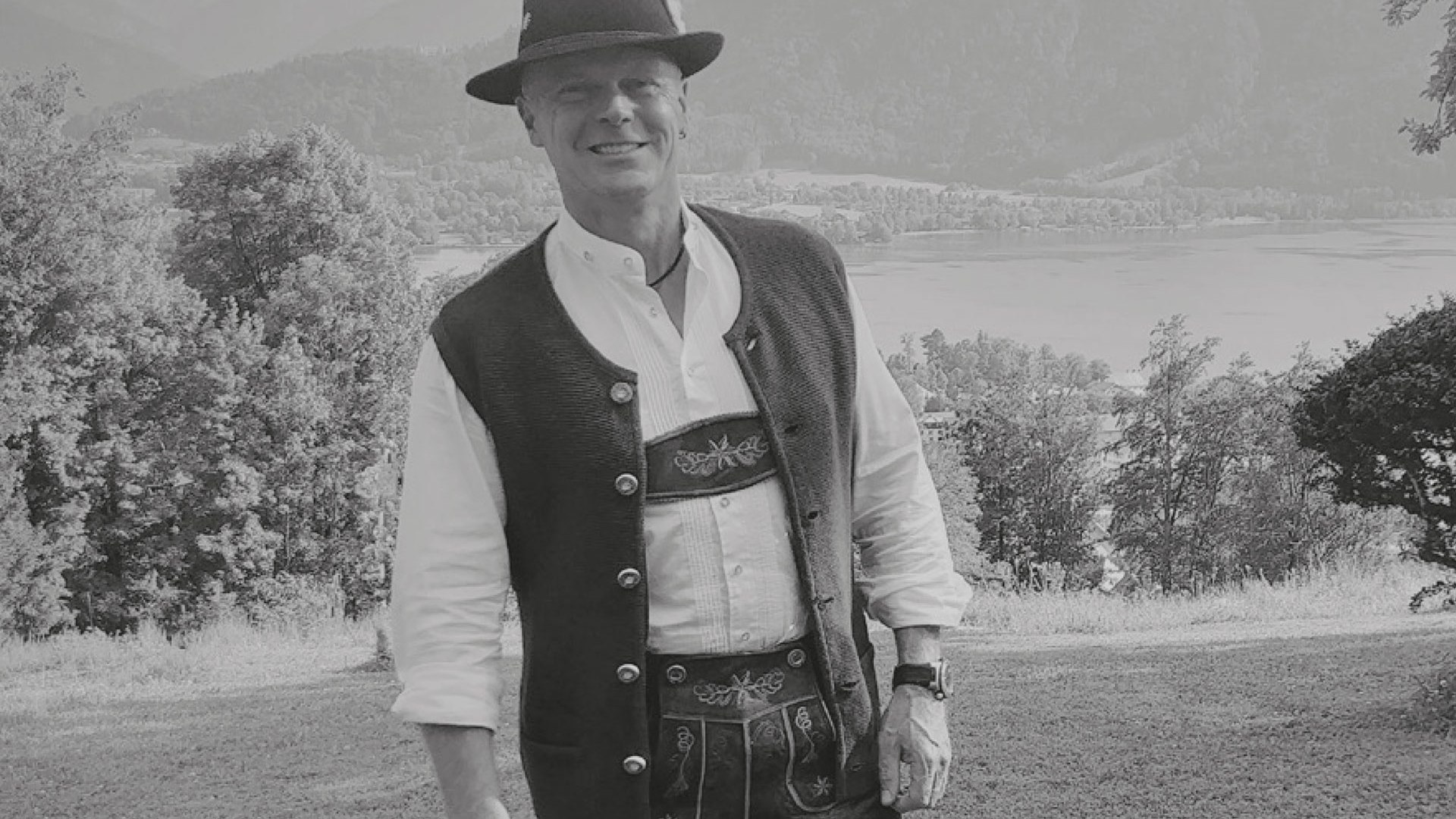 Chris Kellner: Mit Humor durchs Tegernseer Tal, &copy; Chris Kellner