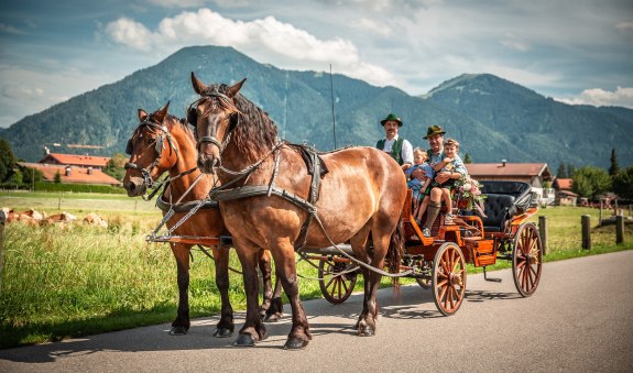 pferdekutschen, © Edelbranddestillerie & Hotel garni Fischerweber pferdekutschen, © Edelbranddestillerie & Hotel garni Fischerweber
