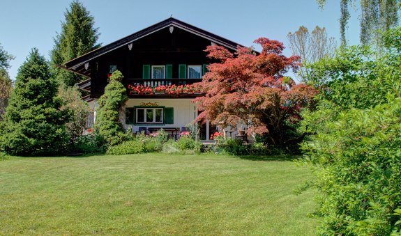 Gästehaus Heidi - nur wenige Gehminuten zum Ufer des Tegernsees, © © GERLIND SCHIELE PHOTOGRAPHY TEGERNSEE