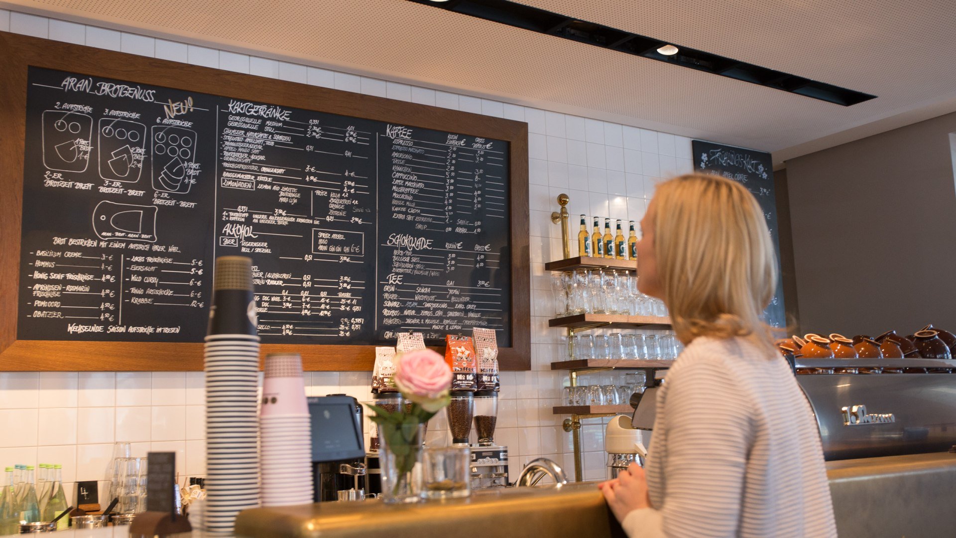 Cafe Aran, © Christoph Schempershofe Cafe Aran, © Christoph Schempershofe