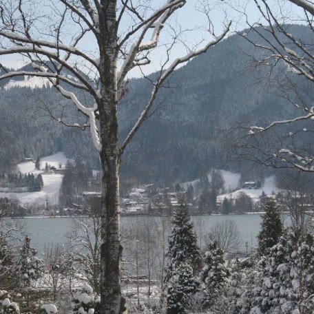 Ausblick Balkon Winter, &copy; im-web.de/ Ferienwohnungen Tegernsee