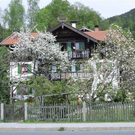 Haus von vorne, © im-web.de/ Tourist-Information Gmund am Tegernsee