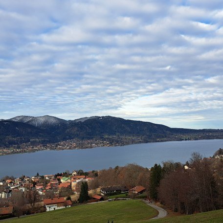 Ausblick vom nahegelegenen Wanderweg, &copy; Barbara B&ouml;ttner-Rixner
