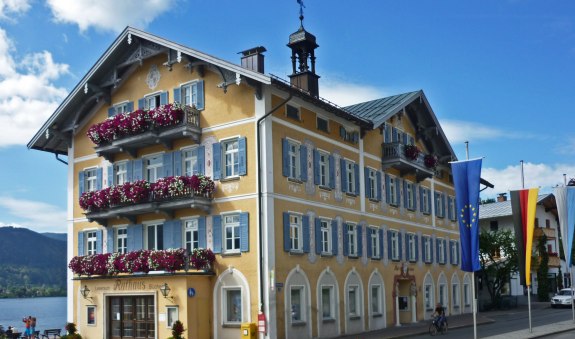 Tegernsee-Rathaus1, &copy; &copy; Der Tegernsee