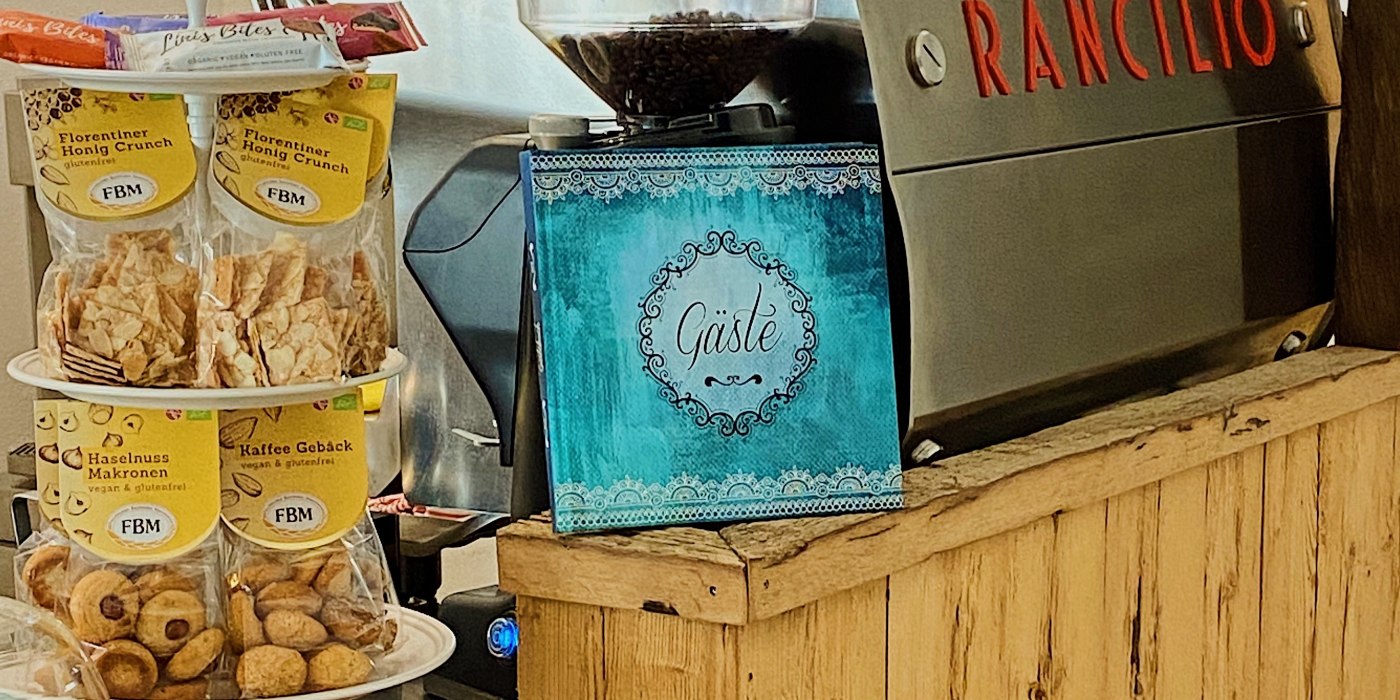 4-bild-cafe-genuss-deko, © Susan Schulz