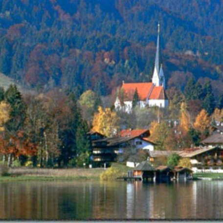 https://images.bs.ds-srv.net/objekt_pics/obj_full_33325_007.jpg, © im-web.de/ Tourist-Information Bad Wiessee