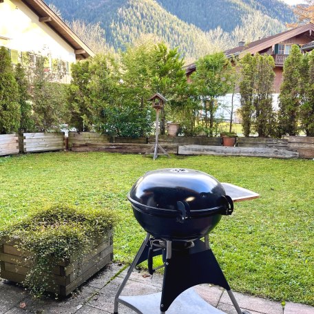 Garten mit Blick auf die Berge, Grill steht zur Verfügung, © Fewo Flair