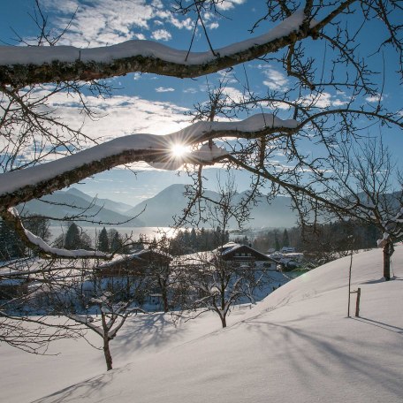 G&auml;stehaus Unterreiterhof Bad Wiessee - Winterm&auml;rchen mit Traumblick &uuml;ber das Tegernseer Tal, &copy; GERLIND SCHIELE PHOTOGRAPHY TEGERNSEE