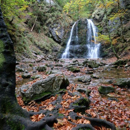 Josefsthaler Wasserf&auml;lle bei Neuhaus, &copy; Ferienwohnung Auszeit am See