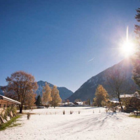 Frühjahr werd`s, © im-web.de/ Tourist-Information Rottach-Egern