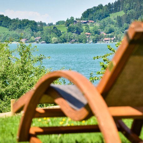 Liegewiese mit Seeblick, &copy; im-web.de/ Tourist-Information Bad Wiessee