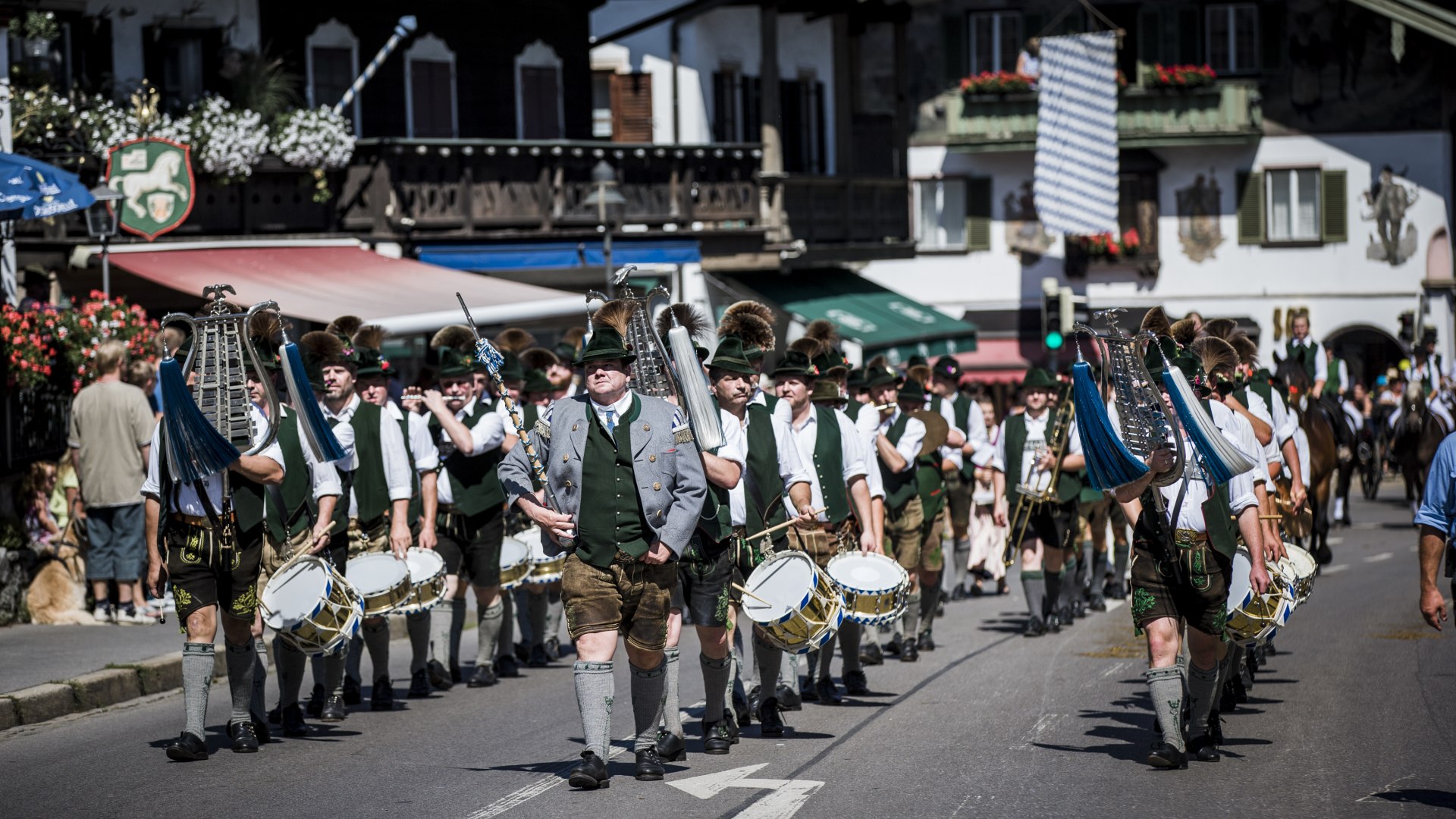 Spielmannszug am Rosstag, © Der Tegernsee, Hansi Heckmair
