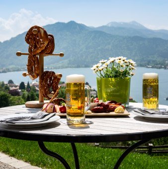 Biergarten_DAS TEGERNSEE_, © Hotel DAS TEGERNSEE