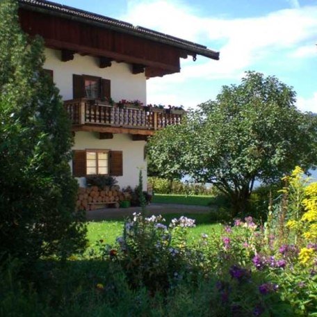 https://d1pgrp37iul3tg.cloudfront.net/objekt_pics/obj_full_31920_008.jpg, &copy; im-web.de/ Tourist Information Tegernsee