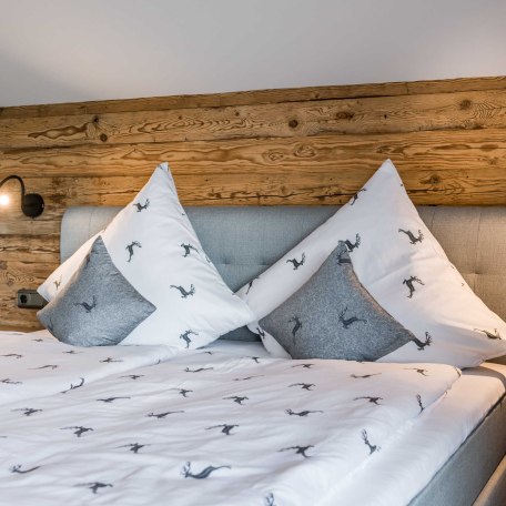 Detail Schlafzimmer 1, © im-web.de/ Tourist-Information Bad Wiessee