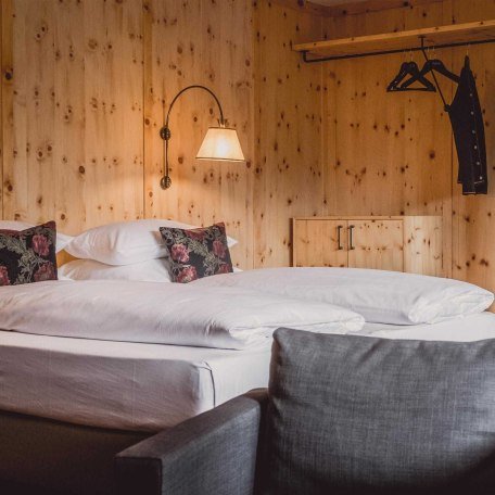 HOTEL BUSSI BABY - Zimmer, &copy; im-web.de/ Tourist-Information Bad Wiessee