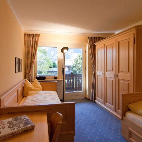 Schlafzimmer, © im-web.de/ Tourist-Information Rottach-Egern