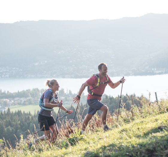Beim Nordic Walking am Tegernsee kann es am Berg auch mal anspruchsvoll werden., © Hansi Heckmair Beim Nordic Walking am Tegernsee kann es am Berg auch mal anspruchsvoll werden., © Hansi Heckmair