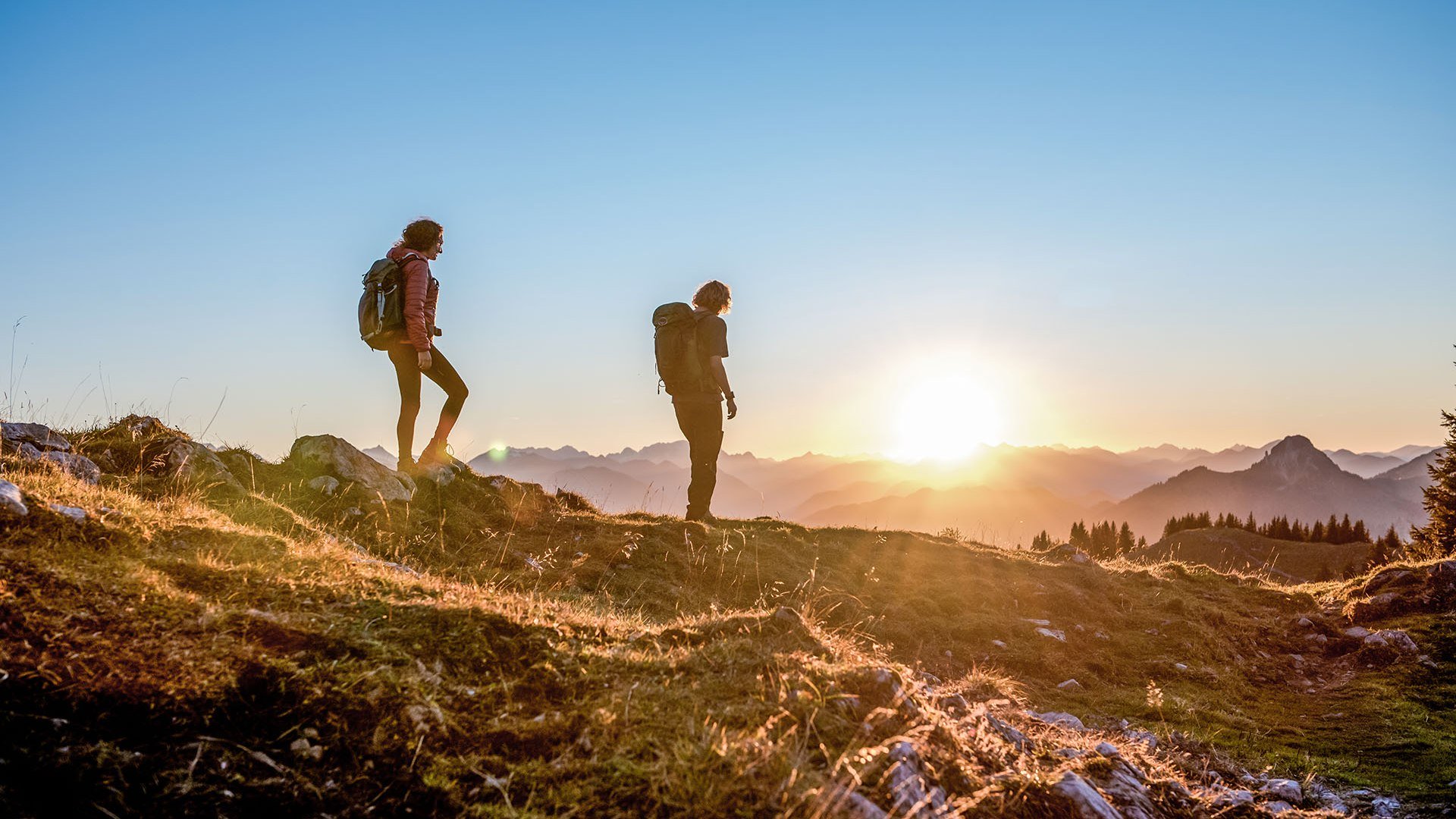 Wandern in Kreuth bei Sonnenuntergang, © Julian Rohn