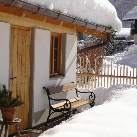 Nebenbeb&auml;ude im Winter, &copy; im-web.de/ Tourist-Information Rottach-Egern