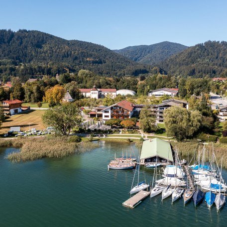 Blick auf die Hotelanlage, © im-web.de/ Tourist-Information Bad Wiessee