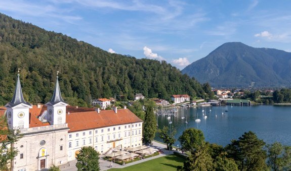 Titelbild Schlosswirtschaft Tegernsee, © Bräustüberl Tegernsee Titelbild Schlosswirtschaft Tegernsee, © Bräustüberl Tegernsee