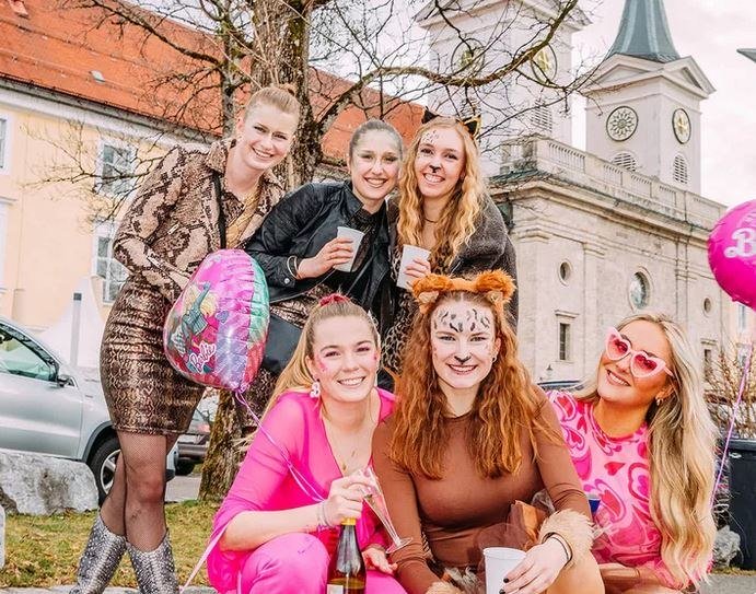 260212_FaschingBr&auml;u, &copy; &copy; Br&auml;ust&uuml;berl Tegernsee