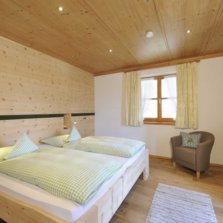 Schlafraum in einer unserer Ferienwohnungen am Ignazhof, © im-web.de/ Tourist-Information Bad Wiessee