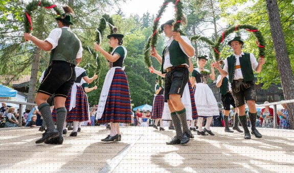 TTT_0824_TP_Brauchtum_Trachtenwaldfest-Leonhardstoaner_Kreuth_0043, © Thomas Plettenberg TTT_0824_TP_Brauchtum_Trachtenwaldfest-Leonhardstoaner_Kreuth_0043, © Thomas Plettenberg