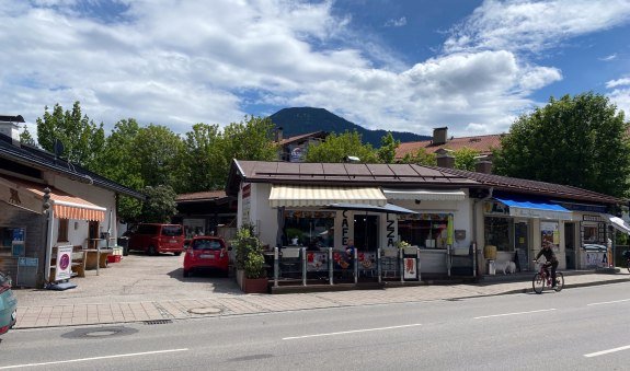 BavariaImbiss_Querformat_©FVP_002, © Der Tegernsee (FvP) BavariaImbiss_Querformat_©FVP_002, © Der Tegernsee (FvP)