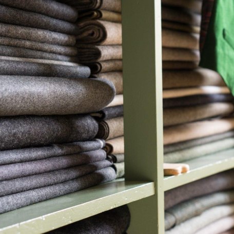 Massschneiderei Winkler Kreuth, © Schneiderei Winkler Kreuth Massschneiderei Winkler Kreuth, © Schneiderei Winkler Kreuth